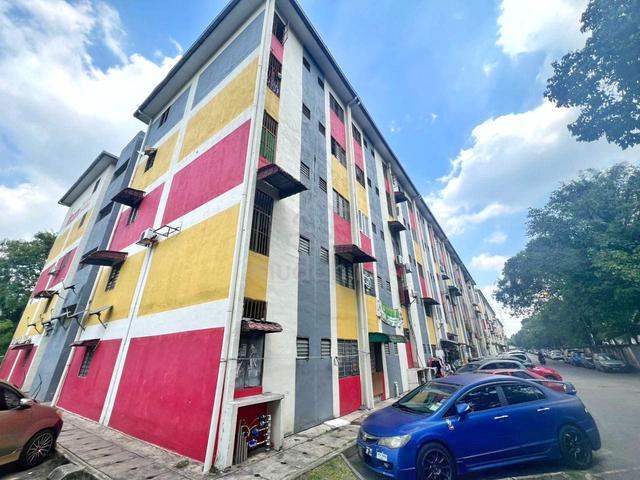 Pangsapuri Pelangi Indah 1