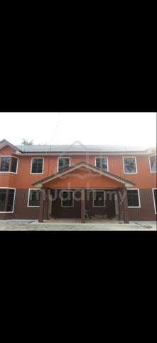 RUMAH 2 tingkt utk disewa~blkg sek keb islah(dalam BANDAR) 1