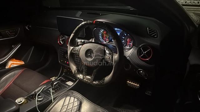 2015 Mercedes Benz A-CLASS 2.0 45 AMG EDITION 1 - 4