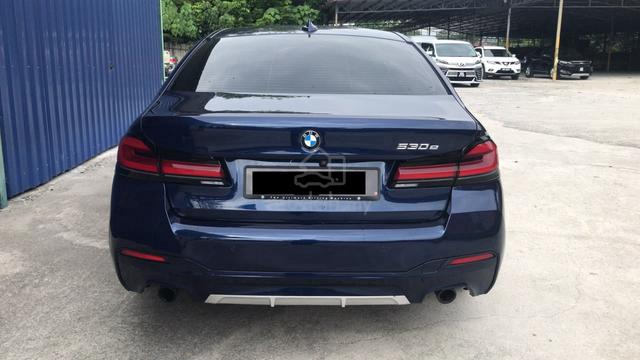 2018 Bmw 530e 2.0 G30 (loan kedai) - 2