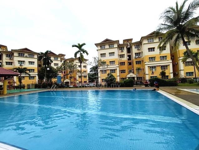 Seri Baiduri Apartment (Bukit Indah) 2