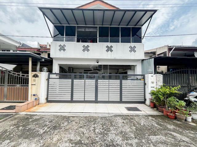Fully Renovated! 2-Storey Terrace @ Tmn Selayang Indah, Batu Caves 1