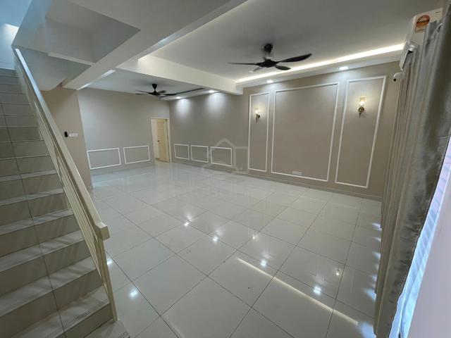 2 Storey Dato Demang Putra Permai Walk To MRT Equine Seri Kembangan 1