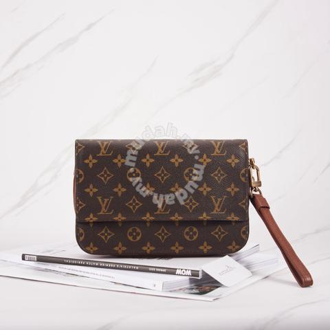 lv orsay clutch