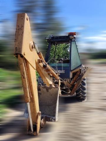 Backhoe 580E FOR SALE - photo 5 of 5