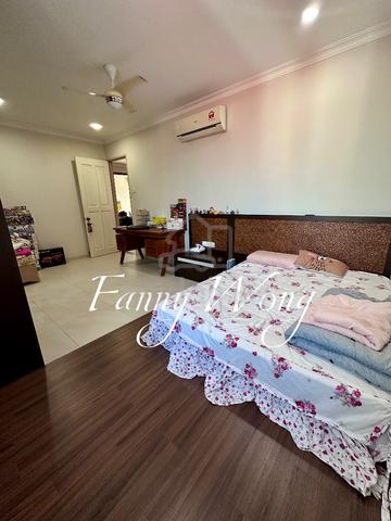 3 storey 4650sf corner unit semi D Jalan chan siew Teong Tanjung bunga 1