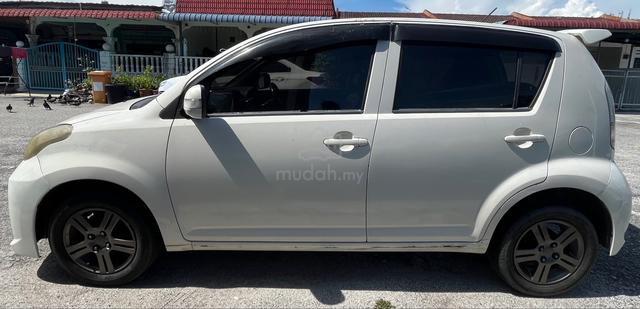 2010 Perodua MYVI 1.3 EZI MY05 M300 FACELIFT (A) - 3