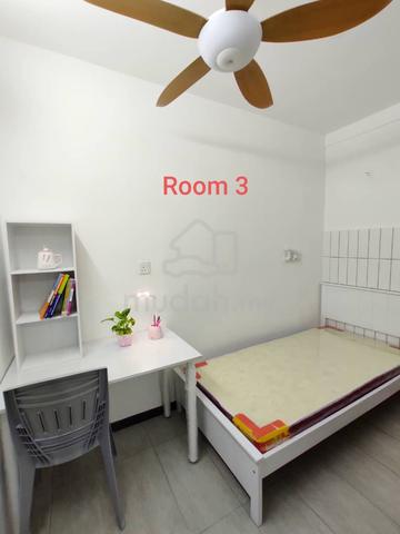 Utropolis Sensasi@Batu Kawan Fully Furnished Room 1
