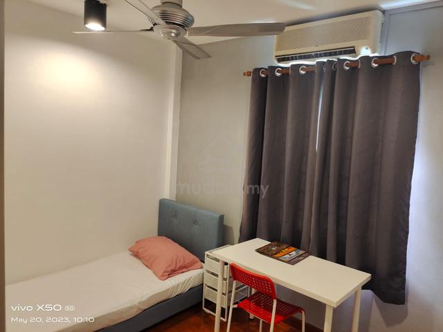Single Room for rent in Damansara Damai (Male Only) 1