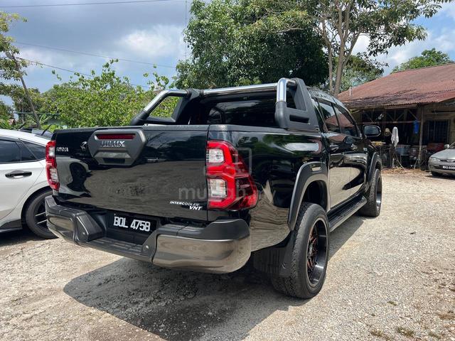 Toyota HILUX 2.8 ROGUE Facelift(A) - 4