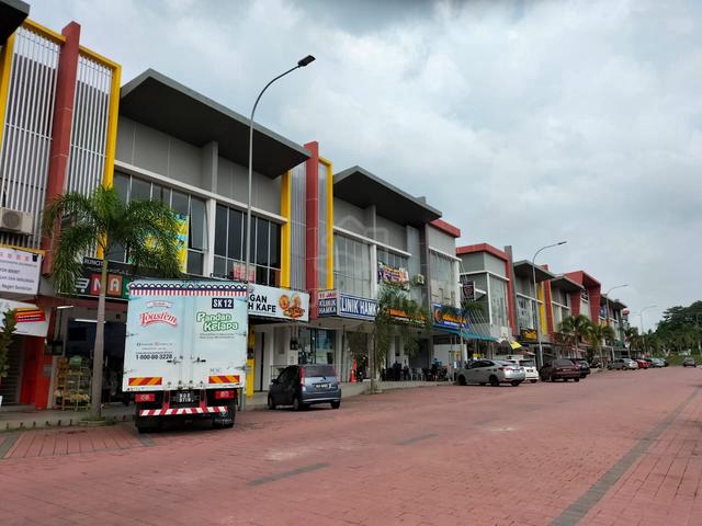 Freehold Ready Tenant RM3300 Big 20 x 85 Komersial Tiara Sendayan Labu 1