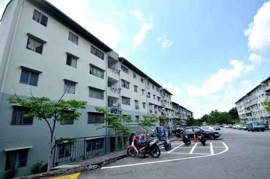 Putra Permai Block B 1