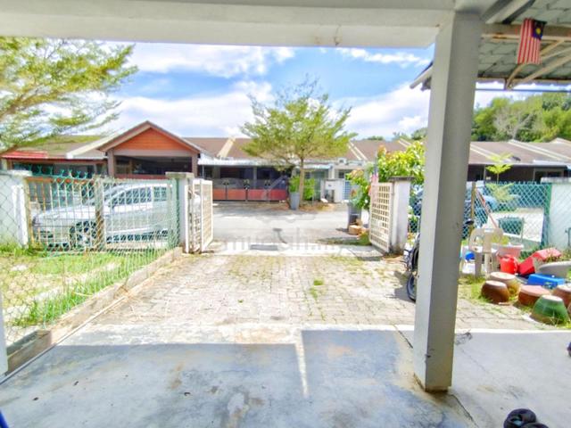 Single Storey Terrace Timur Bandar Baru Enstek Nilai 1