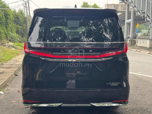 2025 Lexus LM 2.4 500H VERSION L | 6 Seater MPV - 4