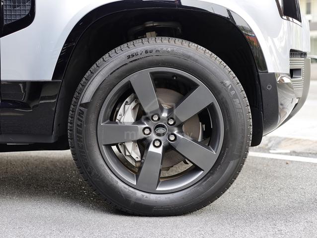 2022 DEFENDER 3.0 110X-DYNAMIC HSE Meridian LOW KM - 5