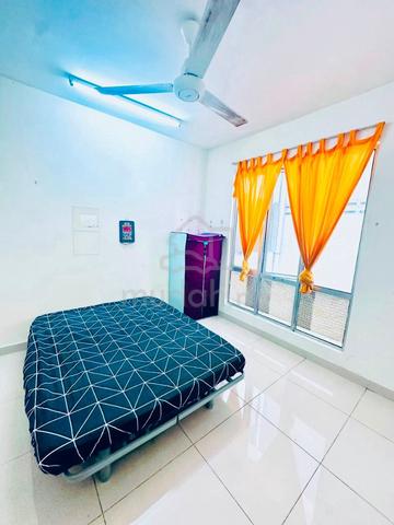 [Lelaki Saja] Nice Medium Room @ PV2 Condo Near LRT & KL EAST MALL 1