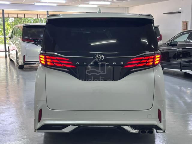 2024 Toyota Alphard 2.5 Z FULLY LOADED LOW MILEAGE - 3