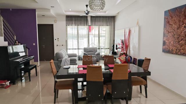 Southbay Residence. 3-storey lifestyle homes, low maintenance fees 1