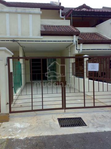 Townhouse DPUNCHAK NUSA, BANDAR SERI PUTRA  BANGI.MOVE IN MEI 2026 1