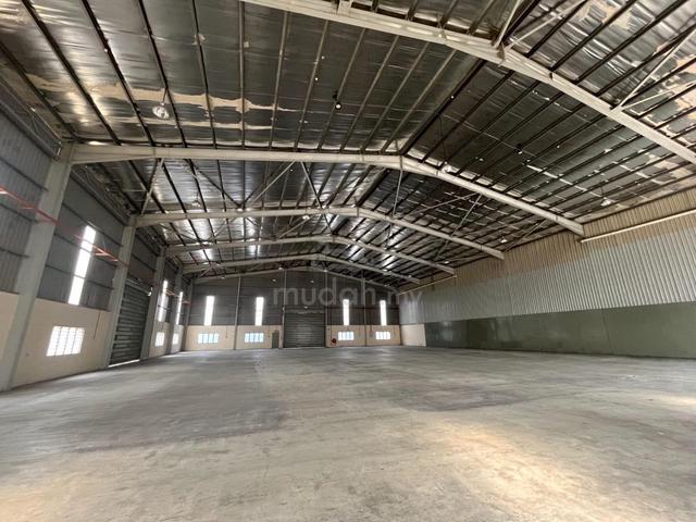 Rawang perdana , Rawang town , nice factory big warehouse 1