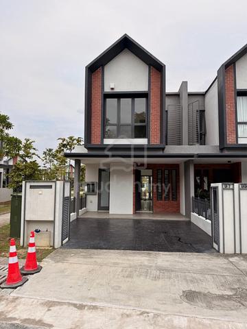 End Lot 2-Storey Terrace House@Ilham Residence 1 Elmina East Shah Alam 1