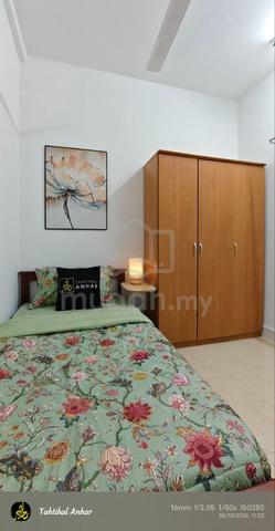 Premium Single Room Aircond + Free WiFi | Bayu Tasik 2 1