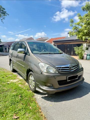 2010 Toyota INNOVA 2.0 G MY05 AN40 FACELIFT (A) - 1