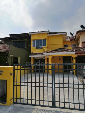 LIKE NEW KITCHEN CABINET 2 Storey Teres Saujana Utama ENTRY EARLY JUNE 1