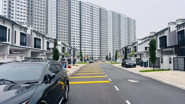 Aluvium Setia eco cascadia 2 storey terrace house 4 bedroom partial 1