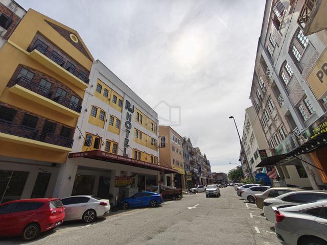 ROI 4.2%‼️Endlot‼️Bandar Indahpura Kulai 4 Storey Shop Office 1