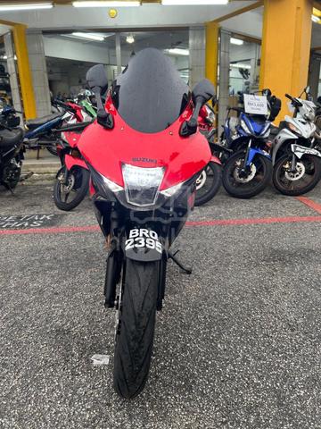 SUZUKI GSX R150 (Second) UNTUK DIJUAL CASH/LOAN🏍️ - photo 5 of 10