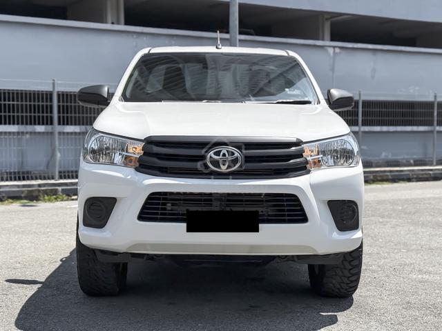 2020 Toyota HILUX 2.4 MT MY17 AN120 FACELIFT (M) - 2
