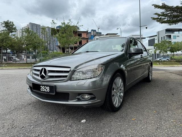 2010 Mercedes Benz C200 CGI - 2