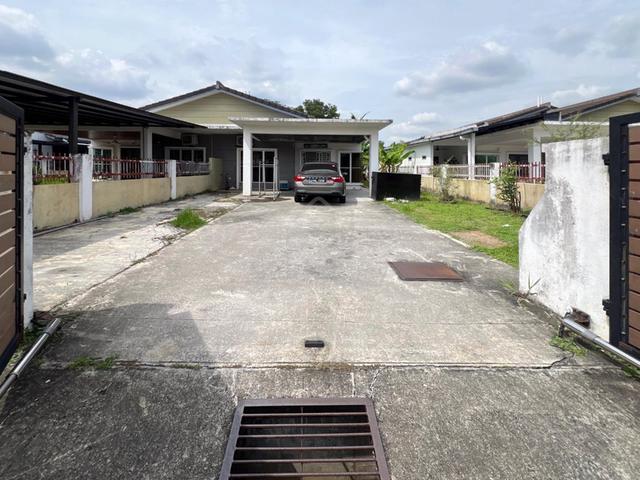 33' x 110'✨ Semi-D Single Storey Jalan Merbuk @ Telok Panglima Garang 1