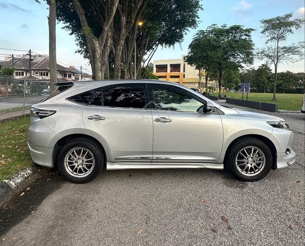 2017 Toyota HARRIER 2.0 PREMIUM (LOW MILEAGE) - 4