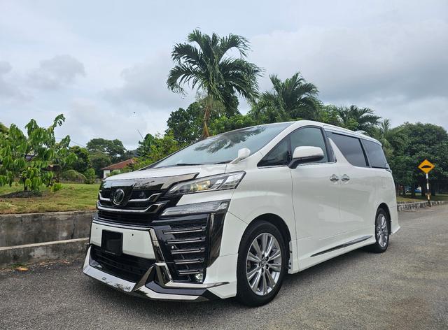 2017 Toyota VELLFIRE GOLDEN EYES F/L Harga OTR!!! - 3