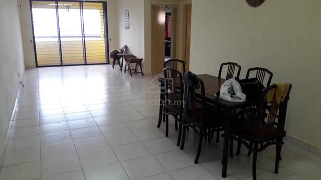 Putra Villa 1