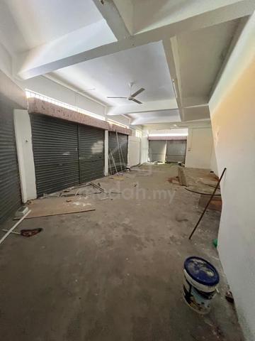 Facing Main Road I Ground Floor Shoplot I Bandar Putra Kulim For Rent 1