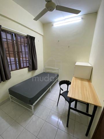 Pelangi Damansara Condo Single Room F/Furn Free WIFI Walk to MRT/IKEA 1