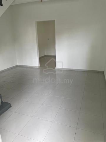 Taman Aman Kluang|Double Storey Endlot (100% full loan) 3