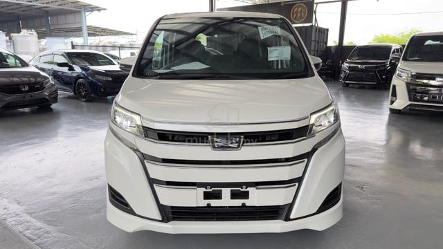 2021 Toyota NOAH 2.0 X 7 SEATER - 1