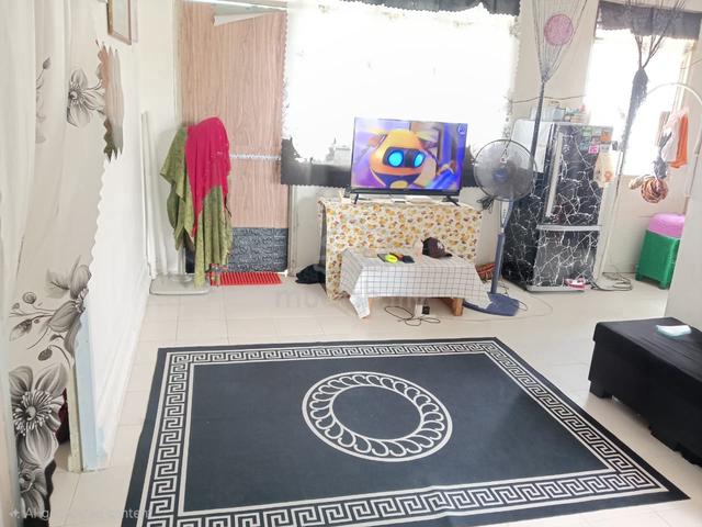 Flat Taman Perling 1