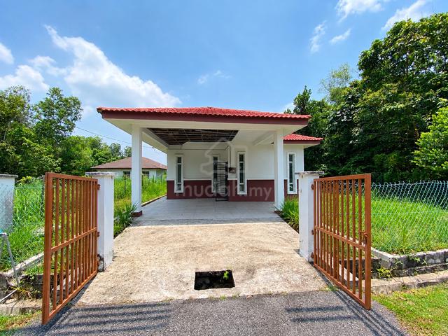 Non Bumi Banglo 3 Bedroom 1