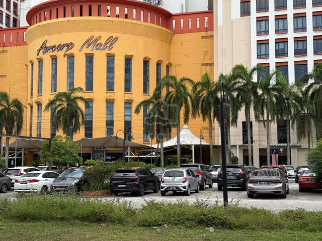 Amcorp Mall - Tenanted Shop Lot for Sale 🚨 1