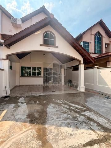 For rent Taman Impian Emas 22x80 Double Storey Terrace House GnG 1