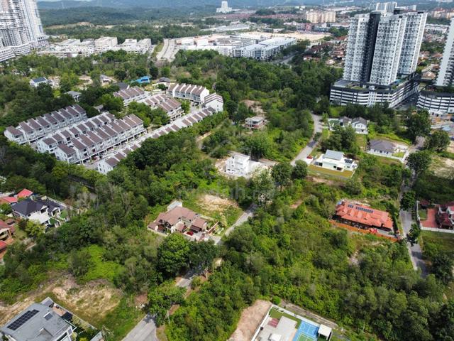 (LOT TENGAH) Bunglow Lot di SEKSYEN 9 Bandar Bukit Mahkota 1