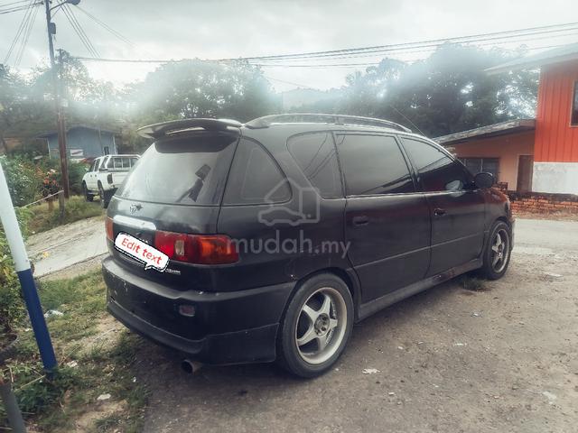 1999 Toyota IPSUM 2.0 (A) - 4