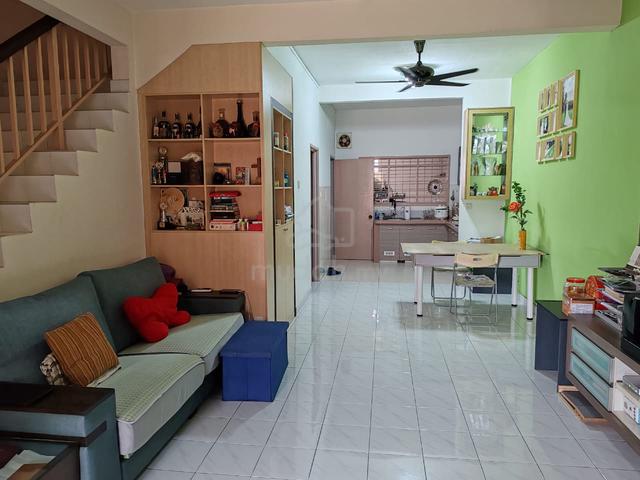 Putra Prima 4 PP4 Puchong (18x65sf, FREEHOLD, Gated Guarded, NORTH) 1