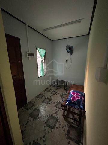Studio Unit 1