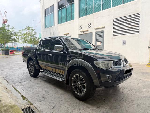 2012 Mitsubishi TRITON 2.5 4x4 Auto FACELIFT - 1